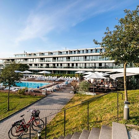 Novi Resort VBY 외부 사진